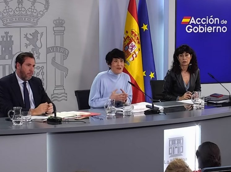 Certificado de antecedentes penales para regularización en Cabezón de la Sal y resto de Cantabria